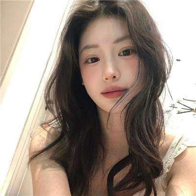 春闺三凤